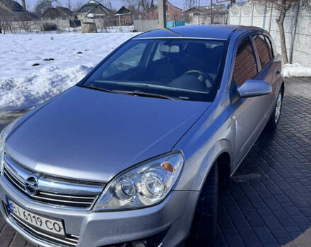 Серый Опель Астра, объемом двигателя 1.6 л и пробегом 375 тыс. км за 4700 $, фото 1 на Automoto.ua