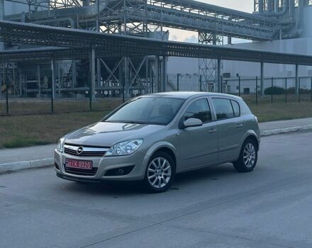 Сірий Опель Астра, об'ємом двигуна 1.6 л та пробігом 180 тис. км за 5600 $, фото 1 на Automoto.ua