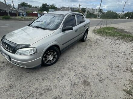 Опель Астра 2007 в Кременчуге на Automoto.ua Серый Опель Астра, объемом двигателя 1.6 л и пробегом 180 тыс. км за 4300 $, фото 1 на Automoto.ua