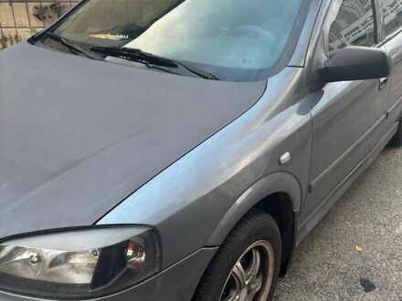 Серый Опель Астра, объемом двигателя 1.6 л и пробегом 173 тыс. км за 4000 $, фото 1 на Automoto.ua