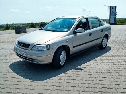 Опель Астра 2007 в Черновцах на Automoto.ua Серый Опель Астра, объемом двигателя 1.4 л и пробегом 290 тыс. км за 1500 $, фото 1 на Automoto.ua