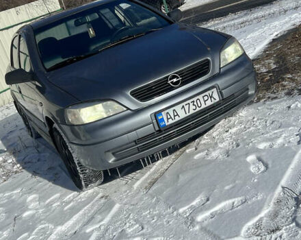 Сірий Опель Астра, об'ємом двигуна 1.6 л та пробігом 237 тис. км за 3200 $, фото 1 на Automoto.ua