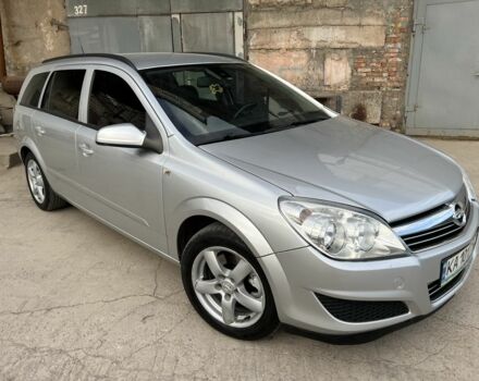 Серый Опель Астра, объемом двигателя 1.9 л и пробегом 204 тыс. км за 5900 $, фото 1 на Automoto.ua