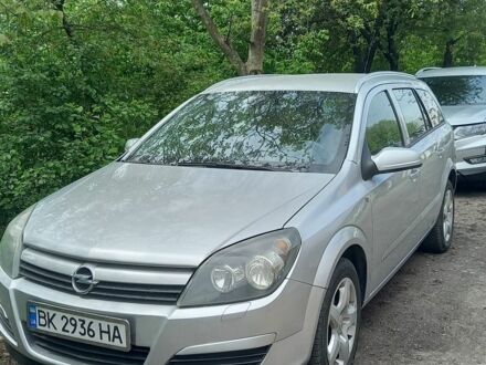 Сірий Опель Астра, об'ємом двигуна 1.6 л та пробігом 296 тис. км за 4000 $, фото 1 на Automoto.ua