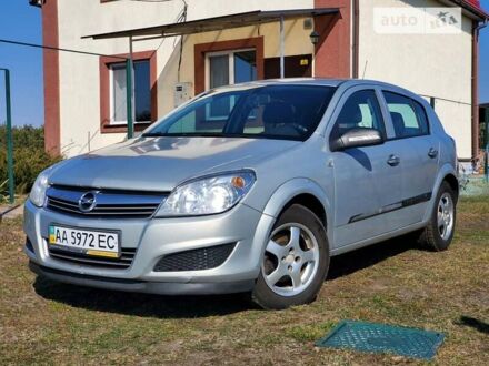 Сірий Опель Астра, об'ємом двигуна 1.4 л та пробігом 172 тис. км за 4000 $, фото 1 на Automoto.ua