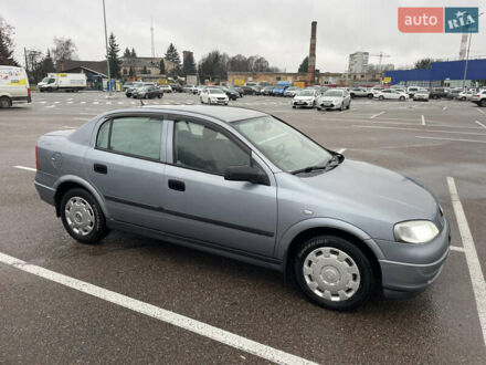 Сірий Опель Астра, об'ємом двигуна 1.6 л та пробігом 256 тис. км за 4150 $, фото 1 на Automoto.ua