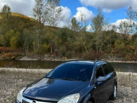 Сірий Опель Астра, об'ємом двигуна 1.9 л та пробігом 241 тис. км за 6000 $, фото 1 на Automoto.ua