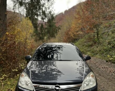 Серый Опель Астра, объемом двигателя 1.9 л и пробегом 241 тыс. км за 5100 $, фото 1 на Automoto.ua