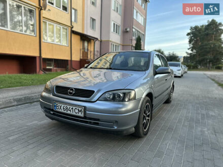 Серый Опель Астра, объемом двигателя 1.6 л и пробегом 150 тыс. км за 3350 $, фото 1 на Automoto.ua