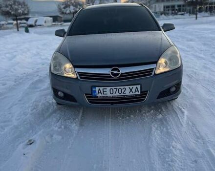Серый Опель Астра, объемом двигателя 1.9 л и пробегом 330 тыс. км за 4800 $, фото 1 на Automoto.ua