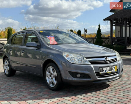 Серый Опель Астра, объемом двигателя 1.6 л и пробегом 180 тыс. км за 6750 $, фото 1 на Automoto.ua