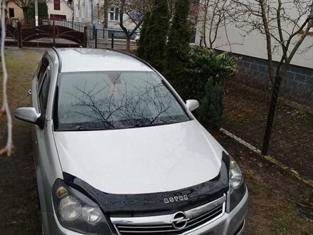 Опель Астра 2007 в Радивилове на Automoto.ua Серый Опель Астра, объемом двигателя 1.3 л и пробегом 330 тыс. км за 3900 $, фото 1 на Automoto.ua