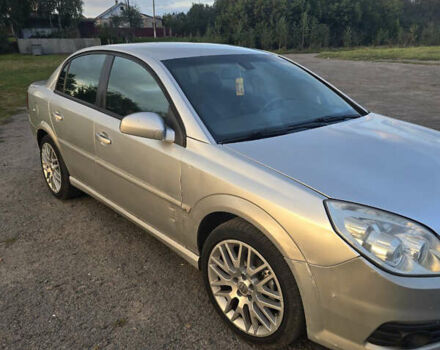 Серый Опель Астра, объемом двигателя 2.2 л и пробегом 400 тыс. км за 3800 $, фото 1 на Automoto.ua