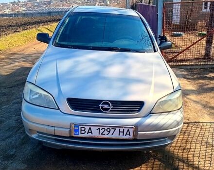 Сірий Опель Астра, об'ємом двигуна 1.6 л та пробігом 281 тис. км за 2000 $, фото 1 на Automoto.ua