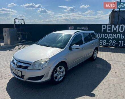 Сірий Опель Астра, об'ємом двигуна 1.25 л та пробігом 358 тис. км за 3899 $, фото 1 на Automoto.ua