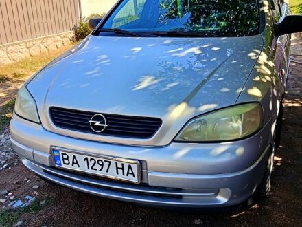 Серый Опель Астра, объемом двигателя 1.6 л и пробегом 278 тыс. км за 3300 $, фото 1 на Automoto.ua