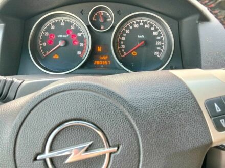 Опель Астра 2007 в Житомире на Automoto.ua Серый Опель Астра, объемом двигателя 1.6 л и пробегом 280 тыс. км за 4500 $, фото 1 на Automoto.ua