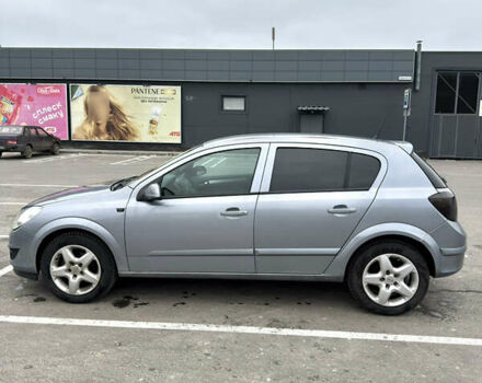 Сірий Опель Астра, об'ємом двигуна 1.6 л та пробігом 260 тис. км за 4200 $, фото 1 на Automoto.ua