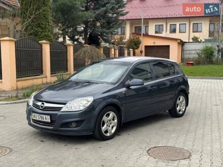 Серый Опель Астра, объемом двигателя 1.6 л и пробегом 270 тыс. км за 3900 $, фото 1 на Automoto.ua
