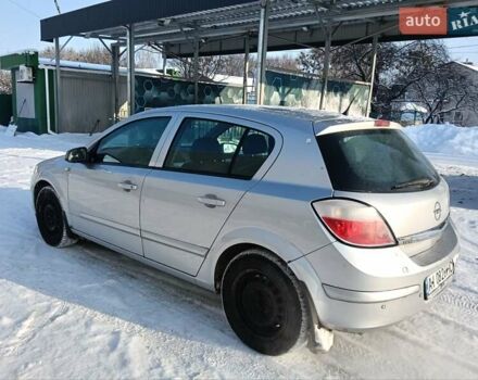 Сірий Опель Астра, об'ємом двигуна 1.6 л та пробігом 233 тис. км за 2700 $, фото 1 на Automoto.ua