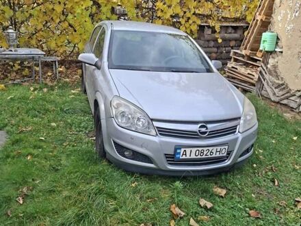 Серый Опель Астра, объемом двигателя 1.6 л и пробегом 233 тыс. км за 3800 $, фото 1 на Automoto.ua