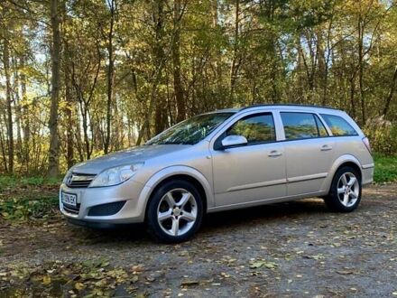 Опель Астра 2007 в Кременце на Automoto.ua Серый Опель Астра, объемом двигателя 1.69 л и пробегом 349 тыс. км за 5450 $, фото 1 на Automoto.ua