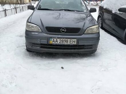 Серый Опель Астра, объемом двигателя 1.6 л и пробегом 292 тыс. км за 3500 $, фото 1 на Automoto.ua