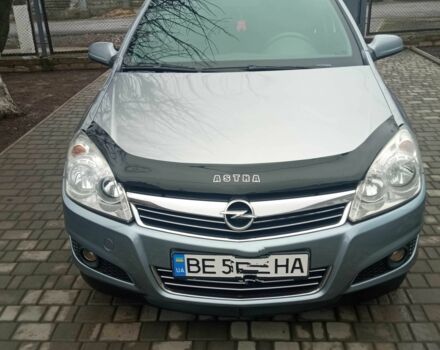 Серый Опель Астра, объемом двигателя 1.6 л и пробегом 180 тыс. км за 4600 $, фото 1 на Automoto.ua
