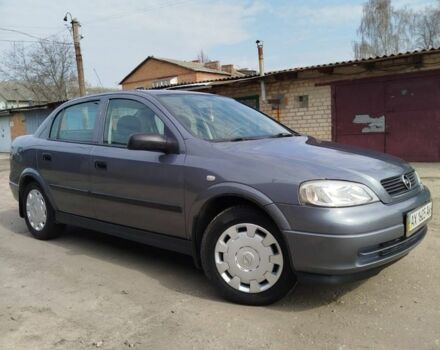 Серый Опель Астра, объемом двигателя 1.4 л и пробегом 120 тыс. км за 4900 $, фото 1 на Automoto.ua