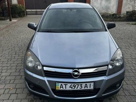 Серый Опель Астра, объемом двигателя 1.6 л и пробегом 160 тыс. км за 5000 $, фото 1 на Automoto.ua