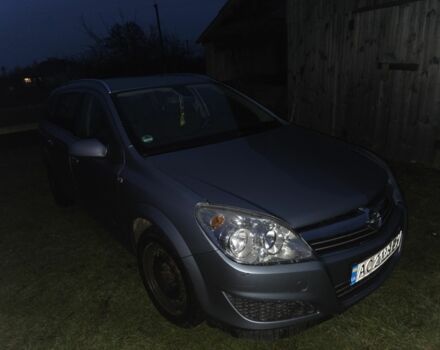 Серый Опель Астра, объемом двигателя 1.6 л и пробегом 237 тыс. км за 4500 $, фото 1 на Automoto.ua