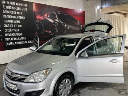 Сірий Опель Астра, об'ємом двигуна 1.6 л та пробігом 155 тис. км за 6000 $, фото 1 на Automoto.ua
