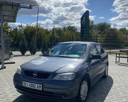 Сірий Опель Астра, об'ємом двигуна 1.39 л та пробігом 148 тис. км за 4200 $, фото 1 на Automoto.ua