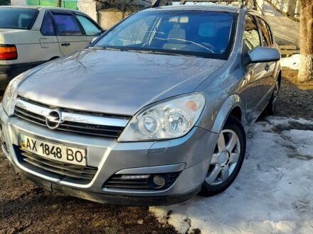 Сірий Опель Астра, об'ємом двигуна 1.4 л та пробігом 258 тис. км за 4300 $, фото 1 на Automoto.ua
