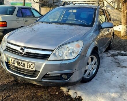 Сірий Опель Астра, об'ємом двигуна 1.4 л та пробігом 258 тис. км за 4300 $, фото 1 на Automoto.ua