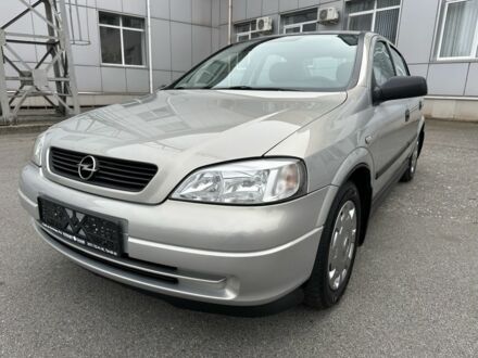 Сірий Опель Астра, об'ємом двигуна 1.6 л та пробігом 83 тис. км за 5950 $, фото 1 на Automoto.ua