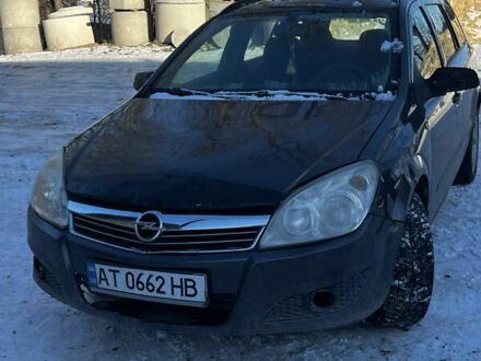 Серый Опель Астра, объемом двигателя 1.69 л и пробегом 290 тыс. км за 3550 $, фото 1 на Automoto.ua