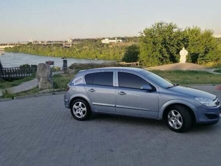 Опель Астра 2008 в Запорожье на Automoto.ua Серый Опель Астра, объемом двигателя 1.4 л и пробегом 243 тыс. км за 5900 $, фото 1 на Automoto.ua