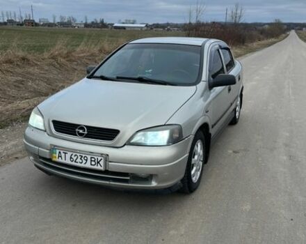 Серый Опель Астра, объемом двигателя 1.4 л и пробегом 330 тыс. км за 2460 $, фото 1 на Automoto.ua