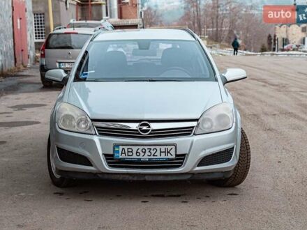 Опель Астра 2008 в Могилев-Подольском на Automoto.ua Серый Опель Астра, объемом двигателя 1.6 л и пробегом 253 тыс. км за 5000 $, фото 1 на Automoto.ua