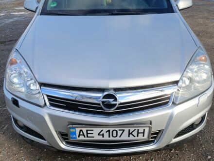 Сірий Опель Астра, об'ємом двигуна 1.2 л та пробігом 210 тис. км за 5600 $, фото 1 на Automoto.ua
