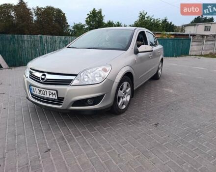 Сірий Опель Астра, об'ємом двигуна 1.8 л та пробігом 182 тис. км за 5555 $, фото 1 на Automoto.ua
