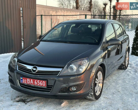 Сірий Опель Астра, об'ємом двигуна 1.6 л та пробігом 229 тис. км за 5700 $, фото 1 на Automoto.ua