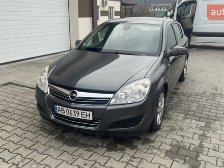 Серый Опель Астра, объемом двигателя 1.7 л и пробегом 285 тыс. км за 5399 $, фото 1 на Automoto.ua