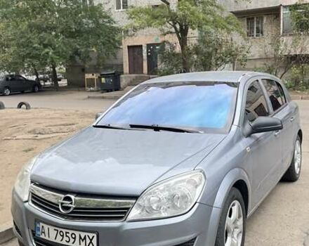 Сірий Опель Астра, об'ємом двигуна 1.8 л та пробігом 300 тис. км за 5800 $, фото 1 на Automoto.ua