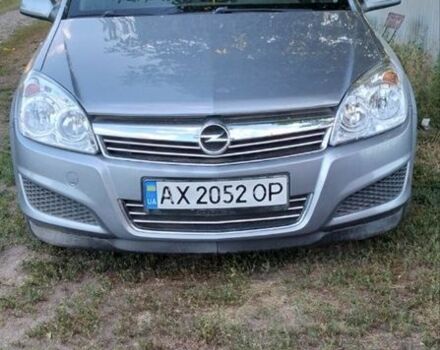 Серый Опель Астра, объемом двигателя 1.6 л и пробегом 325 тыс. км за 3500 $, фото 1 на Automoto.ua