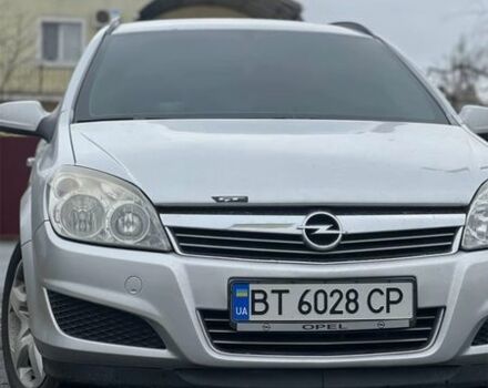 Серый Опель Астра, объемом двигателя 1.7 л и пробегом 208 тыс. км за 6200 $, фото 1 на Automoto.ua