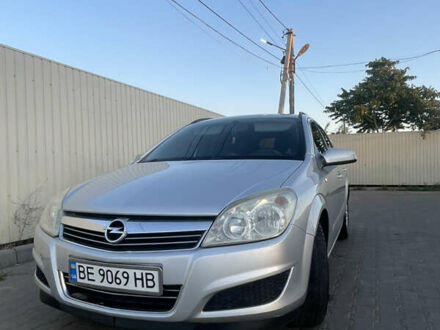 Серый Опель Астра, объемом двигателя 1.69 л и пробегом 228 тыс. км за 5500 $, фото 1 на Automoto.ua