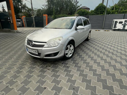 Сірий Опель Астра, об'ємом двигуна 1.91 л та пробігом 257 тис. км за 4800 $, фото 1 на Automoto.ua