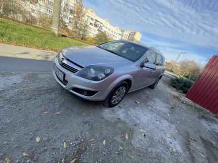 Сірий Опель Астра, об'ємом двигуна 1.6 л та пробігом 240 тис. км за 4800 $, фото 1 на Automoto.ua